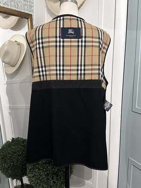 Burberry 100% Wool Camel Zip‑In Liner Black Size 12